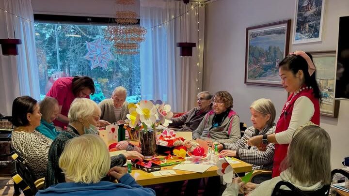 Hoitaja Somppu Kopiston arki Senioritalossa on täynnä iloa, naurua ja huolenpitoa 1 474451651 626852726383828 7088601879880207117 n edited